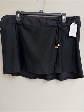 Time and Tru Black Mini Skirt with Gold Accent Pull Strings size 1X